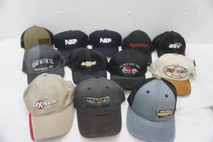 lot 150 image: Vintage & New Hat Lot