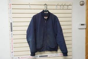 lot 161 image: Mens Unitog Jacket Size L