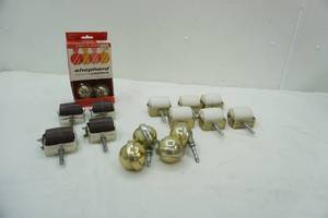 lot 238 image: deluxe casters