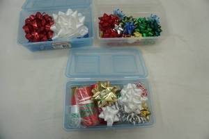 lot 274 image: Gift Wrapping Lot (small totes included)