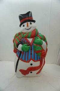 lot 289 image: Snowman-Light-up outdoor decoration