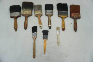 lot 330 image: Paintbrush Lot