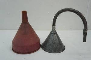 lot 382 image: Automotive Funnels
