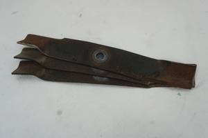 lot 394 image: 20 used blades 3ct