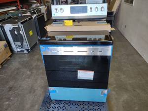Ikea Electric Range with Convection...