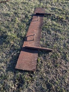 lot 227 image: Unique Steel w Posts