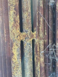 lot 322 image: Vintage Radiator (9d - 20w x 36h)