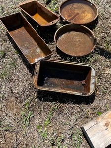 lot 215 image: Old Rusty Baking Pans
