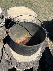 lot 207 image: Cast Iron Pot