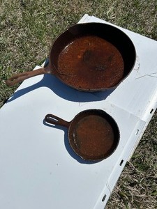lot 203 image: 2 Cast Iron Skillets - 12 & 6