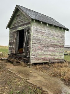 lot 101 image: 12 x 12 Shed