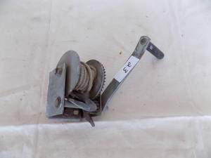 lot 23 image: Hand Winch