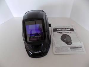 lot 31 image: Welding - Arc Safe VUCAN Auto Darkening Welder Helmet Looks Unused