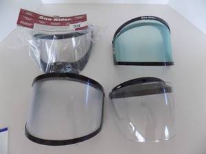 lot 34 image: 4  Snowmobile Face Shields