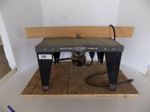 lot 38 image: Craftsman Router And Table Model 2516