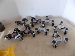 lot 77 image: 8 - 3-Wheel Mover Dollies, New