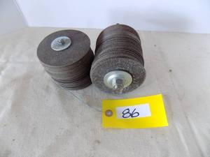 lot 86 image: 4 Grinding Disk 80 Grit