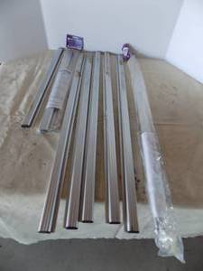 lot 88 image: Grip a Strip Aluminum