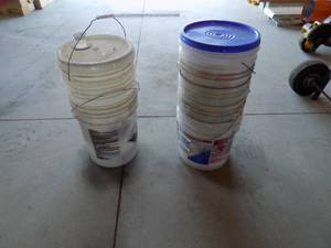lot 96 image: 8 - 5 gal Buckets