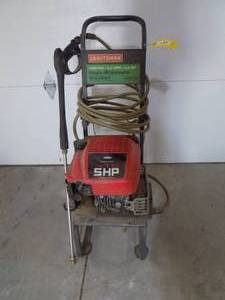 lot 108 image: Craftsman pressure washer. 1800 PSI.