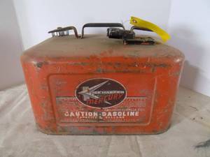 lot 109 image: 6 gal Kiekhefer - Mercury gas tank