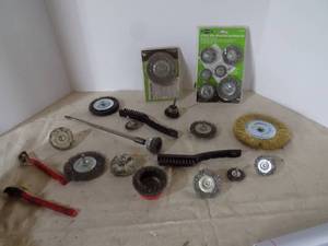 lot 118 image: Lot of Wire Wheels, Cup Brushs, mostly new