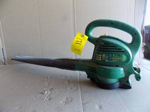 lot 171 image: E-MAX Super Electric BlowerVac WeedEater 200 MPH  EDV200W