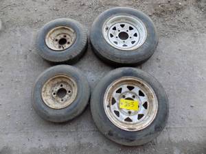 lot 203 image: 4 Used Spares 