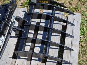 lot 23 image: MIAV 19 Mini Excavator Rake Attachment