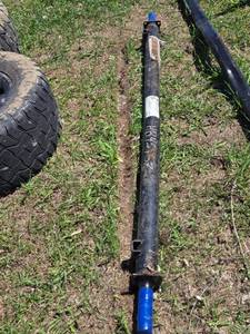lot 36 image: Dexter D40 Axle for Heavy Duty Applications HF  73.00, SC  57.00, Capacity  4,000 lbs