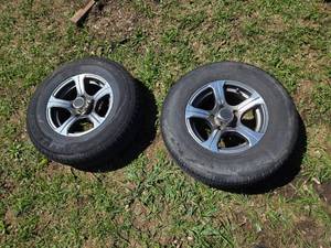 lot 39 image: Pair of Used ST20575R14 Tires with Alloy Rims