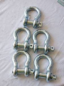 lot 73 image: Lot of 5 WLL 6.5T 78 Alloy Steel Shackles