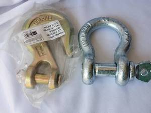 lot 82 image: Heavy-Duty G-70 Grab Hook and 34 Clevis