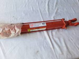 lot 92 image: NEW Lion TX2500 Hydraulic Cylinder 2 Bore x 16 Stroke