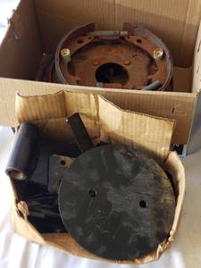 lot 95 image: New Hydraulic Brakes, Tire Mount