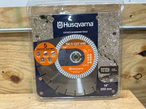 lot 190 image: Husqvarna Construction Products 542774463 14 Inch by .118 by 1 Drive Pinhole 20mm B VH5 High Speed Diamond Blade