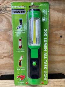 lot 204 image: Illumibrite 300 Lumen All Task Light