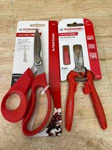 lot 206 image: Lot of Floral Scissors and LeafStem Micro Snips