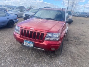 lot 21 image: 2004 Jeep Grand Cherokee