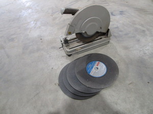 lot 6 image: Chop Saw & Blades