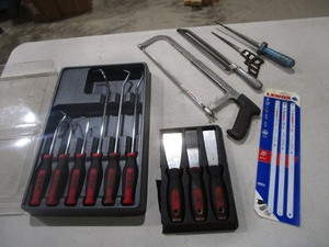 lot 25 image: Hooks, Scrapers, Hack Saws