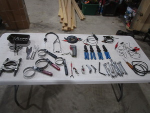 lot 40 image: Automotive Tools