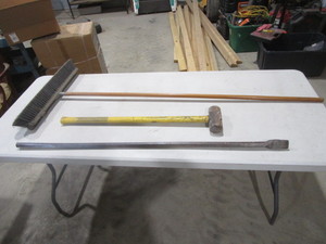 lot 51 image: Leverage Bar, Sledge Hammer, Broom