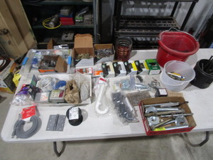 lot 111 image: Misc Hardware