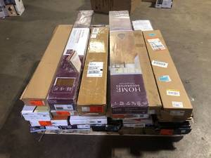 lot 41 image: Pallet of Mixed Assorted Flooring Various Models and Conditions  Customer Returns See Pictures