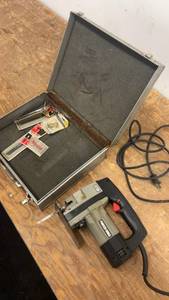lot 11 image: Porter-Cable Jigsaw Kit with Blades and Carrying Case