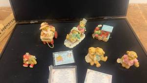lot 54 image: Collection of Cherished Teddies Figurines with Adoption Certificates