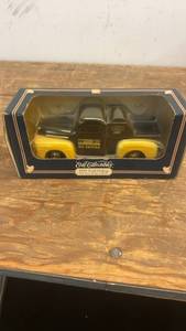 lot 115 image: Ertl Collectibles 1951 Ford Pickup Die-Cast Metal Vehicle - 5th Edition