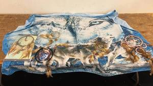 lot 150 image: Collection of Dreamcatchers with Wolf Tapestry