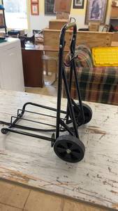 lot 162 image: Sturdy Foldable Hand Truck with Elastic Cord